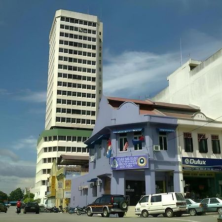 Id Hotel Yayasan Segamat Zewnętrze zdjęcie