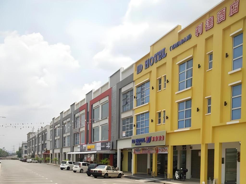 Id Hotel Yayasan Segamat Zewnętrze zdjęcie