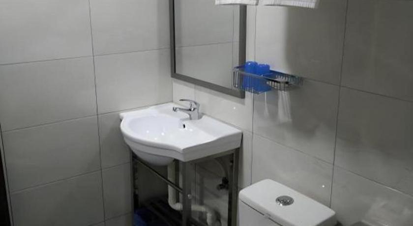 Id Hotel Yayasan Segamat Zewnętrze zdjęcie